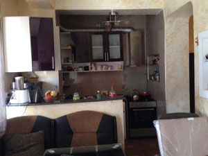 דירה למכירה בבית ישן — חיפוש נדל"ן מפרטי ומקבלן GEOLN.COM. תמונה 2