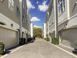 房地产在 Park at Shady Acres — look at the real estate search engine GEOLN.COM. 照片 2