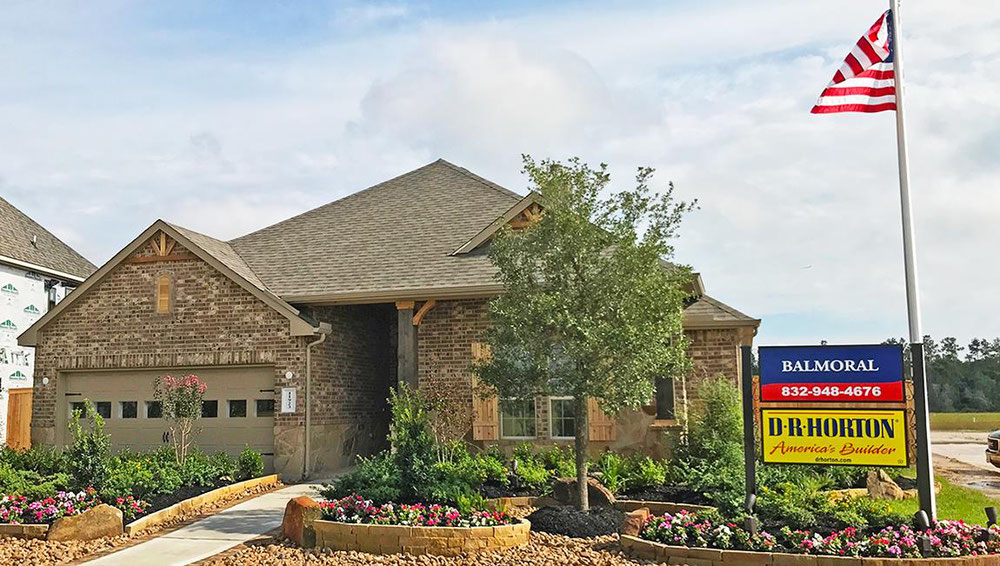 房地产在 Balmoral — look at the real estate search engine GEOLN.COM. 照片 1