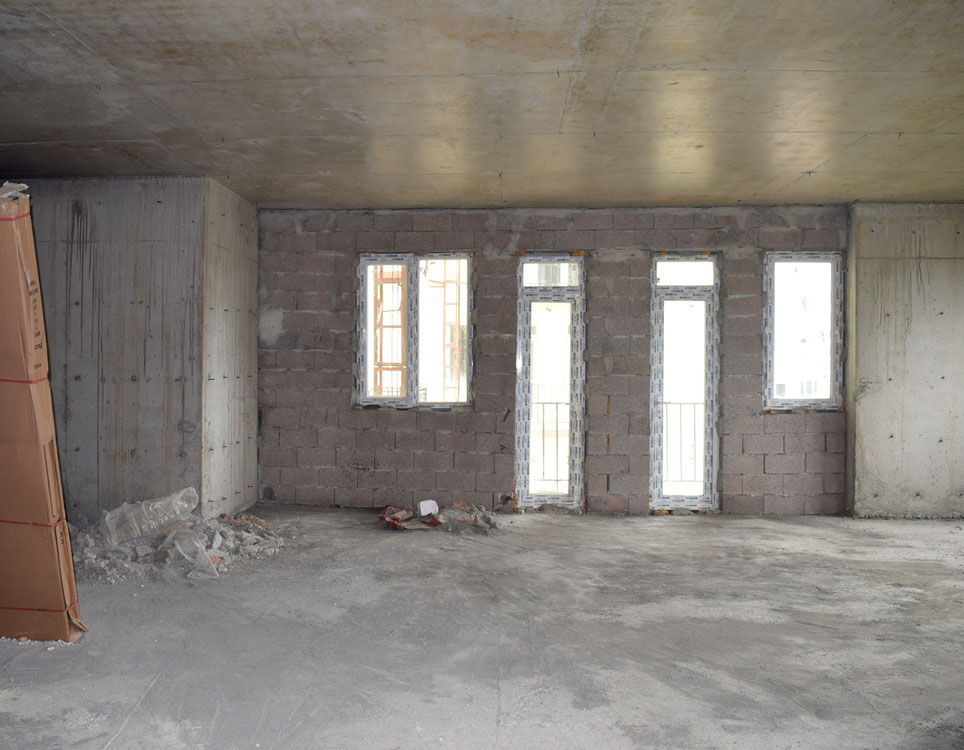 店主以低价出售黑框 — 来自开发商和业主的房地产搜索引擎 GEOLN.COM. 照片 1