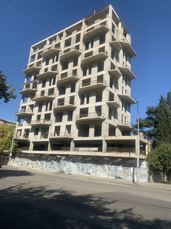 出售公寓 — 来自开发商和业主的房地产搜索引擎 GEOLN.COM. 照片 1