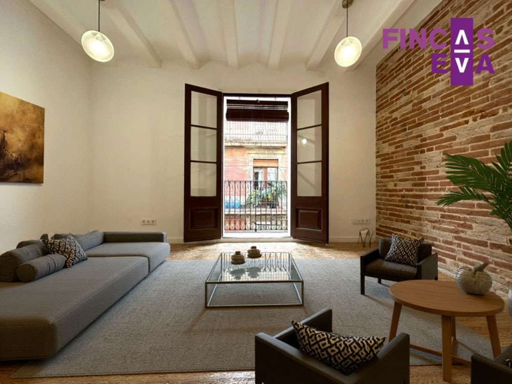 For sale apartment in Barcelona, city center — Find off-plan property or real estate resale directly from developers and owners GEOLN.COM. Photo 1