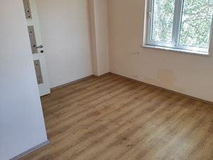 A 400 m de la carretera Pamukkale – Villa independiente de 3 plantas 6+1 – ¡Adecuada para familias numerosas y como inversión! — Encuentre propiedades fuera del plan o reventa de bienes inmuebles directamente de desarrolladores y propietarios GEOLN.COM. Foto 30