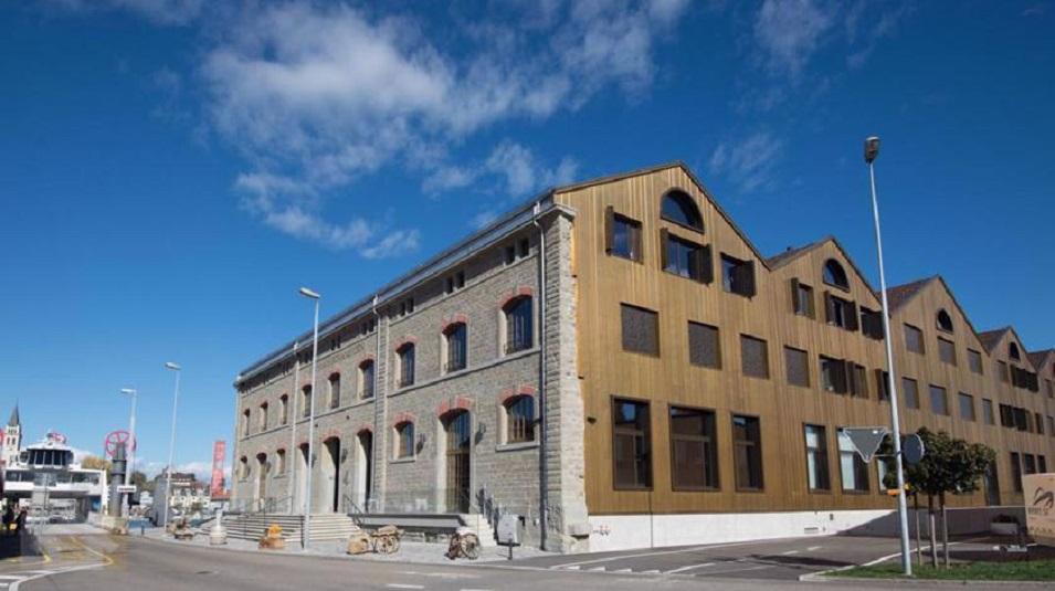 Nieruchomości w Friedrichhafnerstrasse — spójrz na wyszukiwarkę nieruchomości GEOLN.COM. Zdjęcie 1