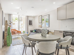 房地产在 83-87 Greenwich High Road — look at the real estate search engine GEOLN.COM. 照片 4