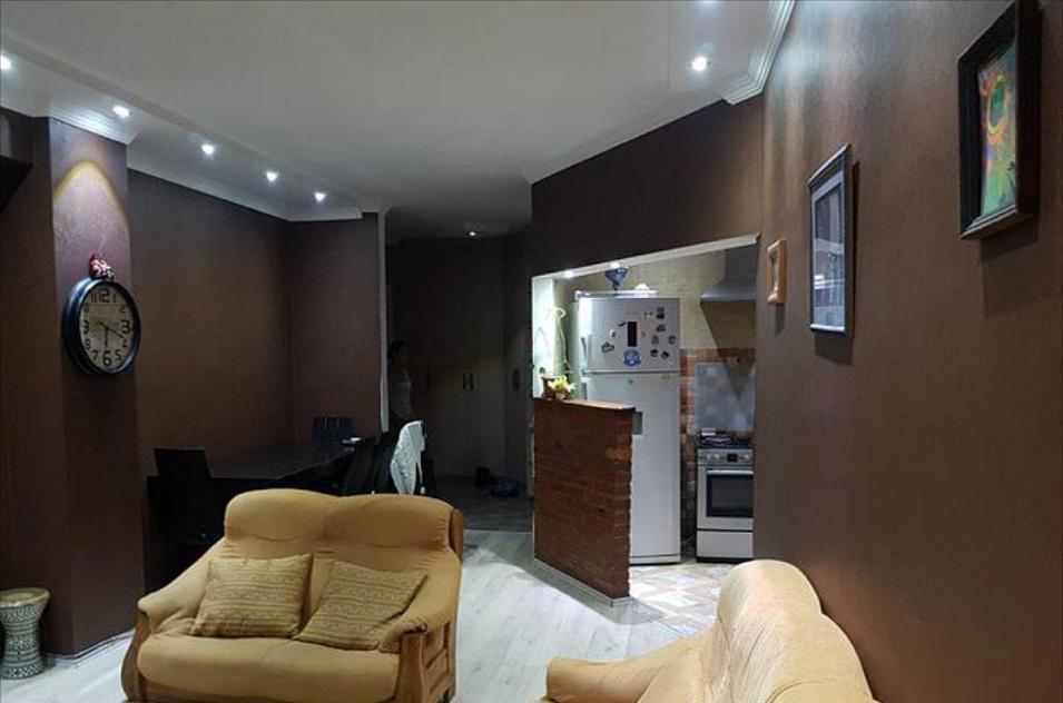 4 Zimmerwohnung in Didube. Preiswerte Wohnung in Tiflis, Didube — Immobilien-Suchservice von Bauträgern und Eigentümern GEOLN.COM. Foto 1