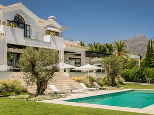 Villa 6 bedrooms 946 m² in Nueva Andalucia, Spain — Find off-plan property or real estate resale directly from developers and owners GEOLN.COM. Photo 18
