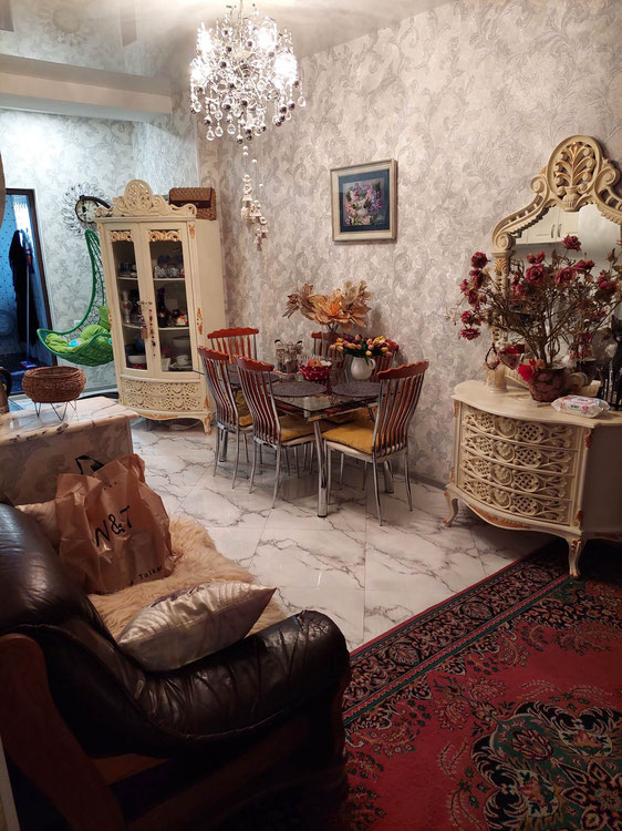 У Грузії, у місті Кутаїсі, продається трикімнатна квартира. — Пошуковик нерухомості від забудовників і власників GEOLN.COM. Фото 1