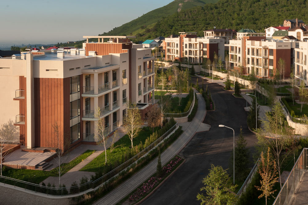 Propiedad en venta en Royal Gardens — mira el buscador inmobiliario GEOLN.COM. Foto 1