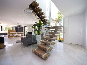 森林中的别墅，在西班牙的海边，巴伦西亚，贝尼多姆 — 来自开发商和业主的房地产搜索引擎 GEOLN.COM. 照片 4