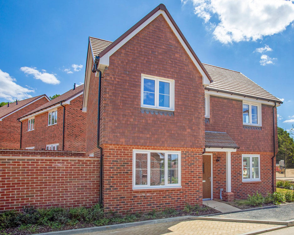 房地产在 Rose Garden — look at the real estate search engine GEOLN.COM. 照片 1