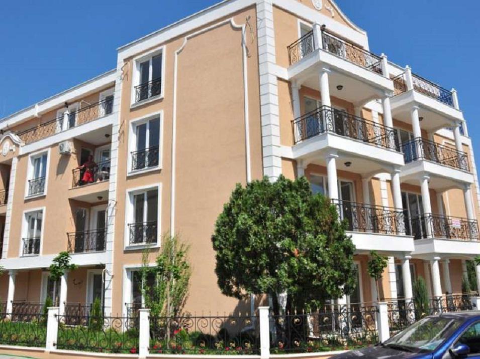 უძრავი კონება VILLA GRACIA — გადახედეთ უძრავი ქონების საძიებო სისტემას GEOLN.COM. ფოტო 1