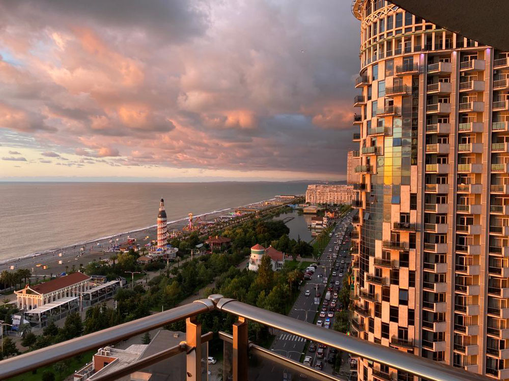 公寓（巴统 Orbi Sea Towers） — 来自开发商和业主的房地产搜索引擎 GEOLN.COM. 照片 1