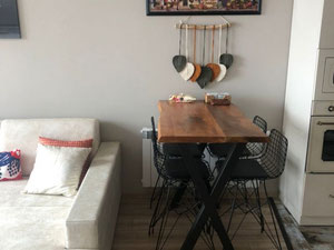 იყიდება 2 ოთახიანი ბინა — უძრავი ქონების ყიდვა და მფლო ბელებისგან GEOLN.COM. ფოტო 3