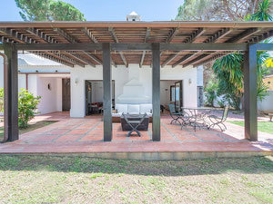 Villa 3 bedrooms 170 m² in Elviria, Spain — Find off-plan property or real estate resale directly from developers and owners GEOLN.COM. Photo 44