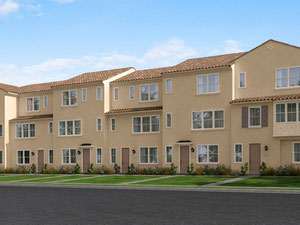 房地产在 Pacific Village: The Promenade — look at the real estate search engine GEOLN.COM. 照片 2