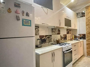 იყიდება 4 ოთახიანი ბინა — უძრავი ქონების ყიდვა და მფლო ბელებისგან GEOLN.COM. ფოტო 11