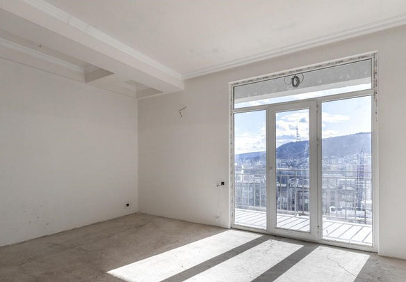 4 кімнатна квартира в Сабуртало. Квартира без посередника в Тбілісі