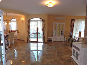 נדל"ן ב House in Pomorie — עיין במנוע חיפוש הנדל"ן GEOLN.COM. תמונה 2