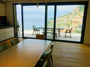 Widok na Monako, w pobliżu plaż — Wyszukiwarka nieruchomości od deweloperów i właścicieli GEOLN.COM. Zdjęcie 11