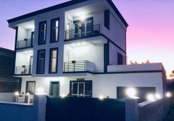 Приватний будинок в Сабуртало. Купити будинок в Тбілісі, Сабуртало