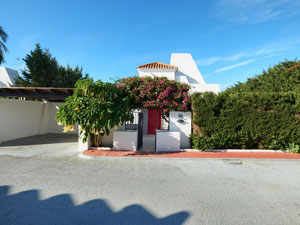 Villa 4 bedrooms 230 m² in Nueva Andalucia, Spain — Find off-plan property or real estate resale directly from developers and owners GEOLN.COM. Photo 2