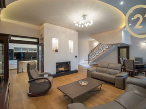 فيلا للبيع في براغ — ابحث عن عقار قيد الإنشاء أو عقار معاد بيعه مباشرة من المطورين والملاك GEOLN.COM. صورة فوتوغرافية 6