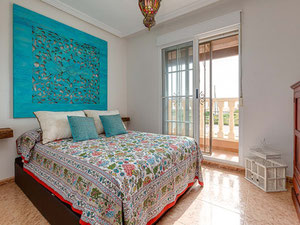 Townhouse 3 საძინებელი 153 m² ტორრევიაში, ესპანეთი — უძრავი ქონების ყიდვა და მფლო ბელებისგან GEOLN.COM. ფოტო 10