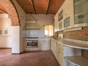 意大利郊区村庄的别墅，阿雷佐 — 来自开发商和业主的房地产搜索引擎 GEOLN.COM. 照片 4