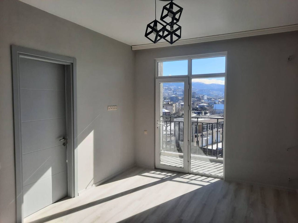 巴统公寓 — 来自开发商和业主的房地产搜索引擎 GEOLN.COM. 照片 1