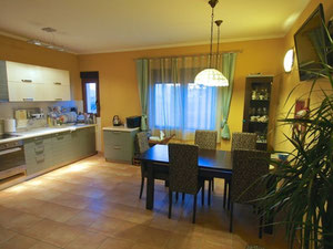 房子在黑山，波德戈里察，米特罗维察 — 来自开发商和业主的房地产搜索引擎 GEOLN.COM. 照片 12