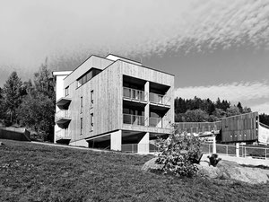 Нерухомість в Villa Central — дивіться на пошуковику нерухомості GEOLN.COM. Фото 3