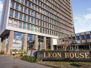 房地产在 Leon House — look at the real estate search engine GEOLN.COM. 照片 2