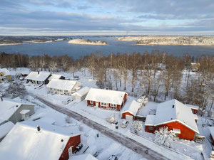 נדל"ן ב Taggbuskevagen 8 — עיין במנוע חיפוש הנדל"ן GEOLN.COM. תמונה 2