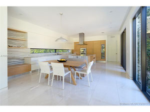 ვილა ზღვის პირას აშშ-ში, ფლორიდაში, მაიამიში — უძრავი ქონების ყიდვა და მფლო ბელებისგან GEOLN.COM. ფოტო 5