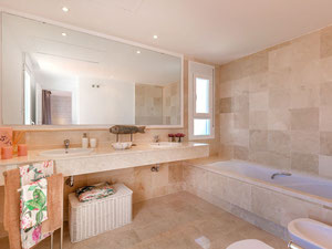 公寓 3 间卧室 140 平方米，位于西班牙新安达卢西亚 — 来自开发商和业主的房地产搜索引擎 GEOLN.COM. 照片 37