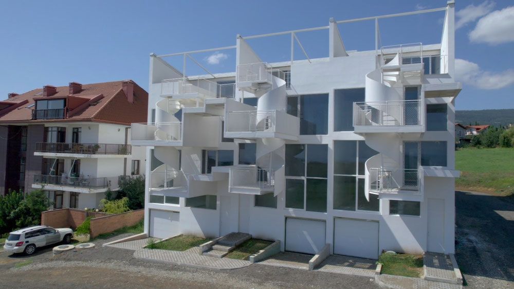 იყიდება პრემიუმ კლასის თაუნჰაუსი — Find off-plan property or real estate resale directly from developers and owners GEOLN.COM. Photo 1