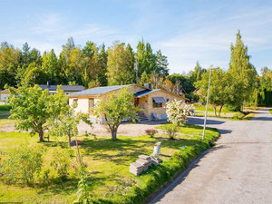 Нерухомість в Grenvagen 1 — дивіться на пошуковику нерухомості GEOLN.COM. Фото 2