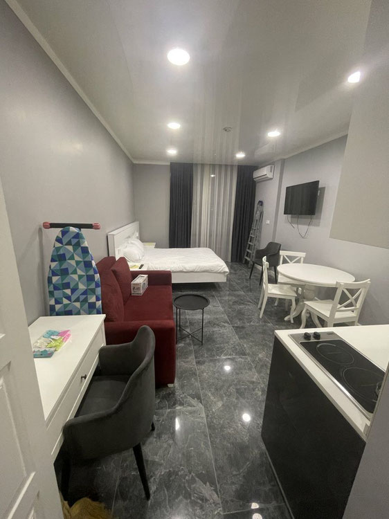 一室公寓出售 — 来自开发商和业主的房地产搜索引擎 GEOLN.COM. 照片 1