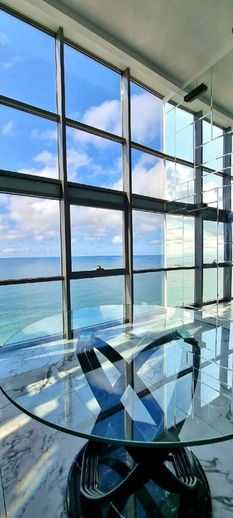 海边公寓 — 来自开发商和业主的房地产搜索引擎 GEOLN.COM. 照片 1