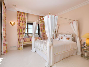 别墅 5 间卧室 1025 平方米，位于西班牙马贝拉 — 来自开发商和业主的房地产搜索引擎 GEOLN.COM. 照片 21