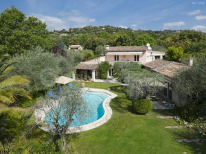 法国格拉斯别墅 — 来自开发商和业主的房地产搜索引擎 GEOLN.COM. 照片 2