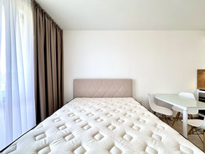 保加利亚。美丽的40平方米公寓，俯瞰阳光海滩的游泳池。 — 来自开发商和业主的房地产搜索引擎 GEOLN.COM. 照片 2