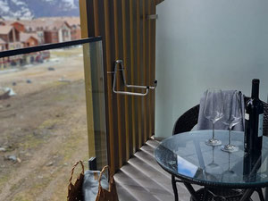 Atrio de Gudauri — Encuentre propiedades fuera del plan o reventa de bienes inmuebles directamente de desarrolladores y propietarios GEOLN.COM. Foto 6