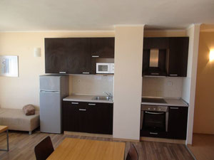 Apartments by the sea in Bulgaria, Obzor — Find off-plan property or real estate resale directly from developers and owners GEOLN.COM. Photo 6