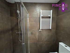 Sprzedam mieszkanie w Barcelonie, centrum — Wyszukiwarka nieruchomości od deweloperów i właścicieli GEOLN.COM. Zdjęcie 11