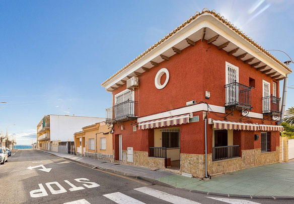 Townhouse 3 bedrooms 126 m² in La Torre, Spain