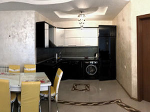 海边巴统的三居室公寓 — 来自开发商和业主的房地产搜索引擎 GEOLN.COM. 照片 3