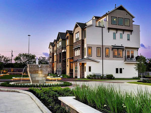 Real estate in Fountain Park — look at the real estate search engine GEOLN.COM. Photo 2