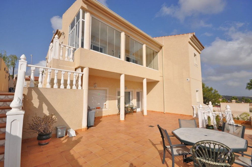 Villa by the sea in Spain, Valencia, San Miguel — Find off-plan property or real estate resale directly from developers and owners GEOLN.COM. Photo 1